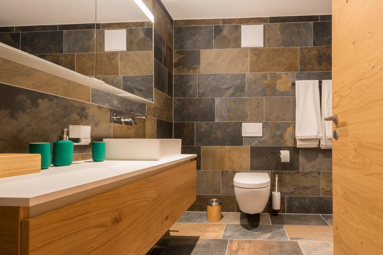 Montela Apartments - Haus D Saas-Grund Dış mekan fotoğraf