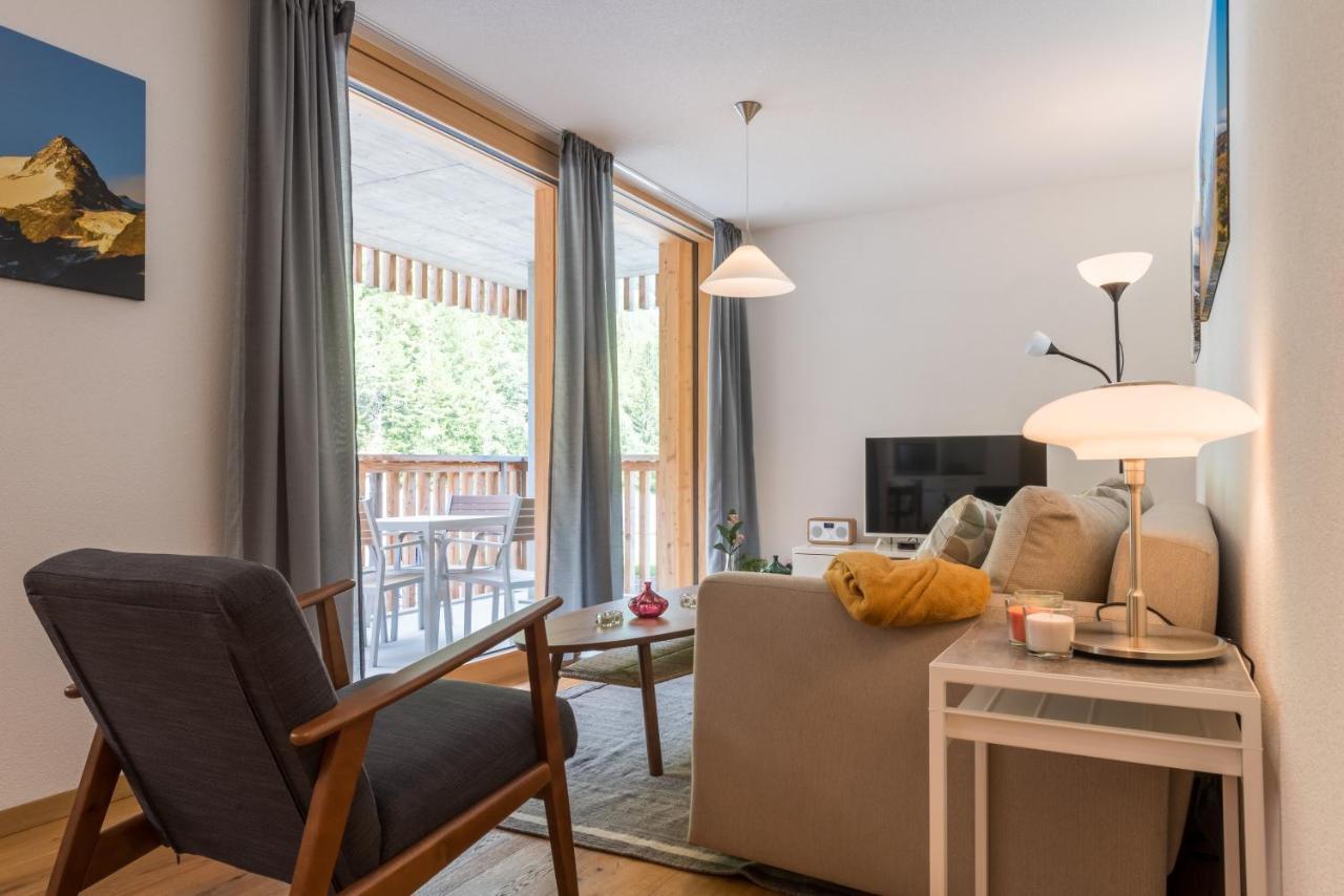 Montela Apartments - Haus D Saas-Grund Dış mekan fotoğraf
