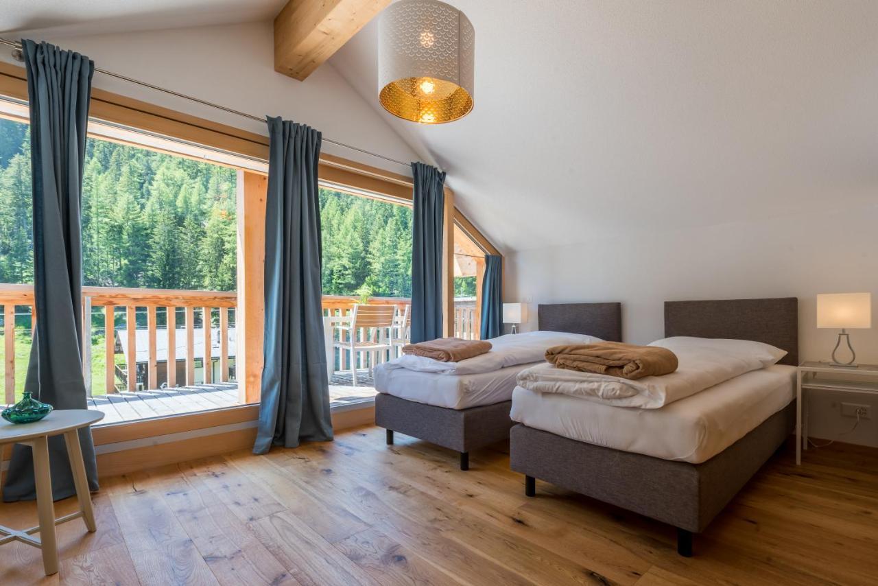 Montela Apartments - Haus D Saas-Grund Dış mekan fotoğraf